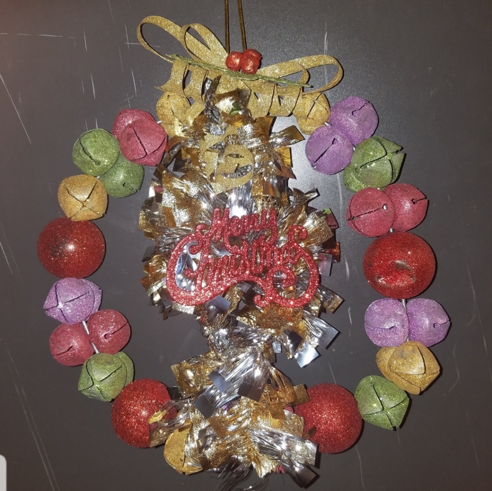 Handmade Jingle Bells wreath please go to my page - Picture 2 of 7